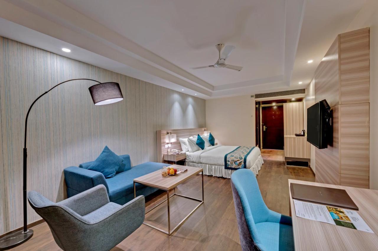 The Fern Residency Hubballi Εξωτερικό φωτογραφία