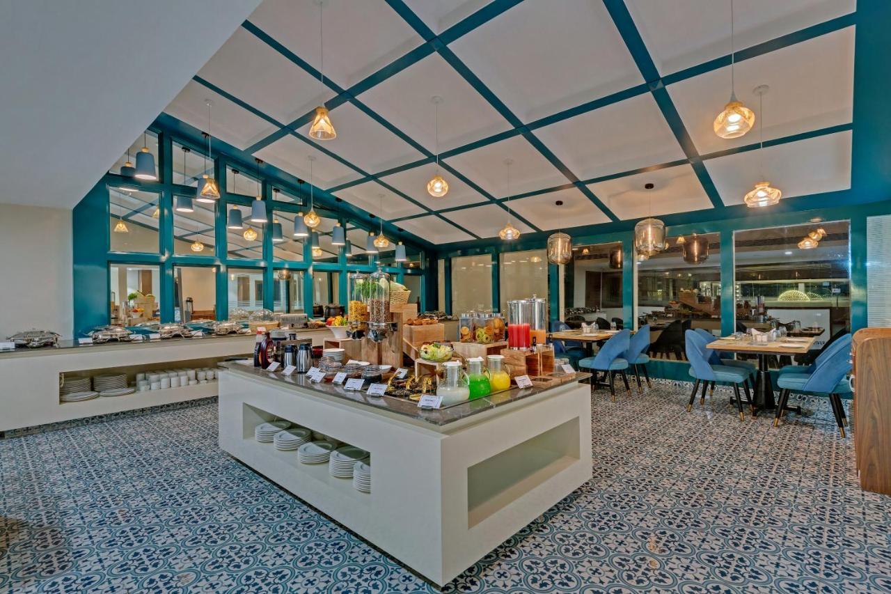 The Fern Residency Hubballi Εξωτερικό φωτογραφία